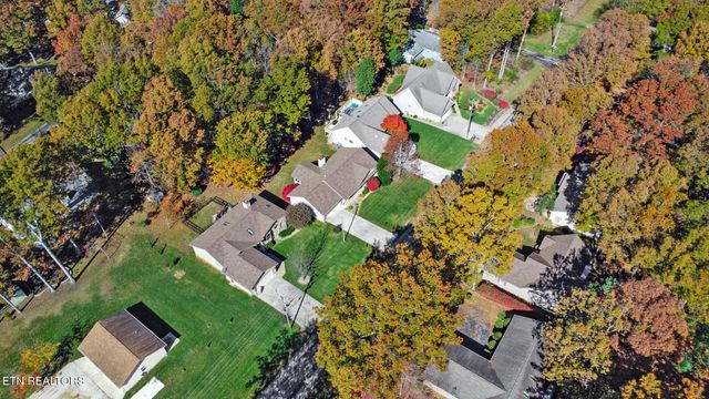 112 Lakewood Drive, Crossville, TN 38558