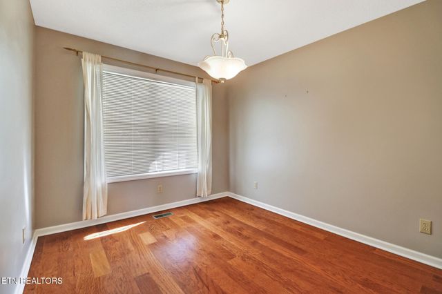 112 Lakewood Drive, Crossville, TN 38558