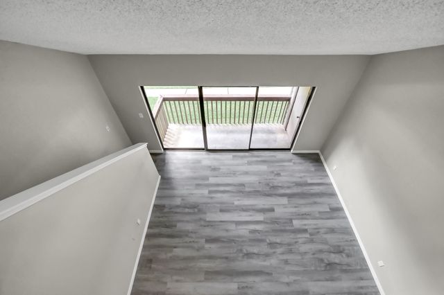 12900 Walden Road 604F, Montgomery, TX 77356