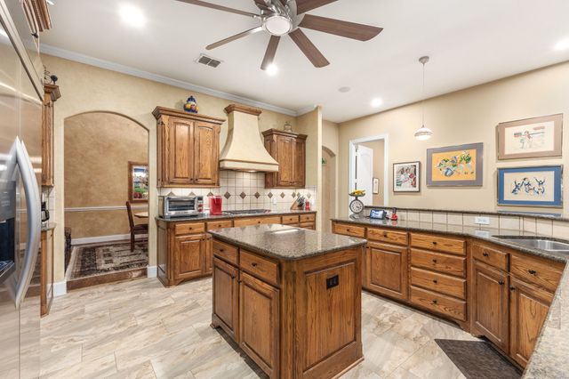 1330 Terrace Drive, Lantana, TX 76226