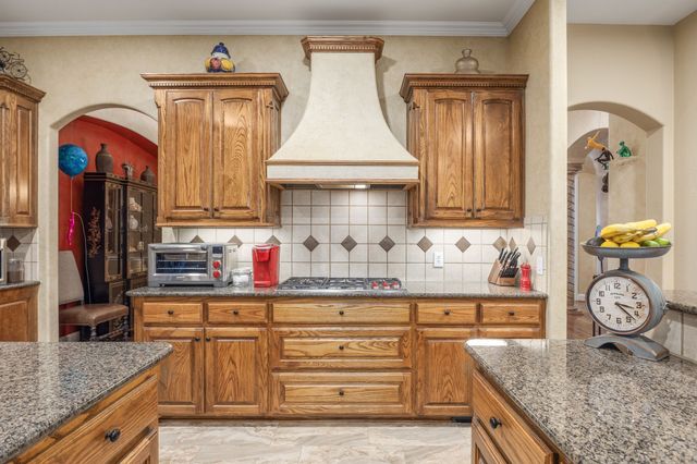 1330 Terrace Drive, Lantana, TX 76226