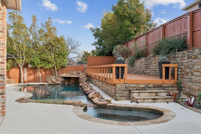 1330 Terrace Drive, Lantana, TX 76226