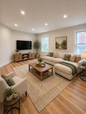 60 Montclair Ave, Quincy, MA 02171