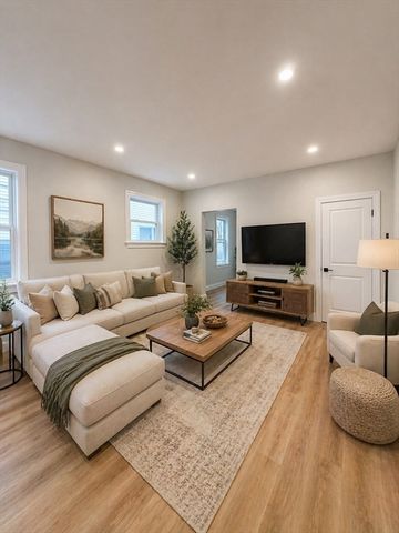 60 Montclair Ave, Quincy, MA 02171