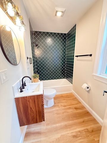 60 Montclair Ave, Quincy, MA 02171