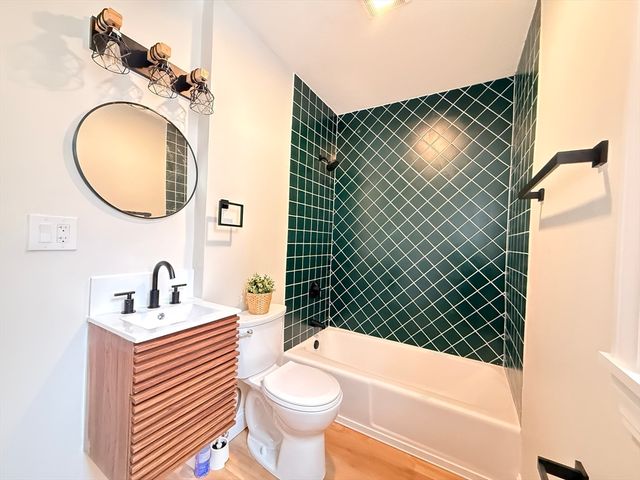 60 Montclair Ave, Quincy, MA 02171
