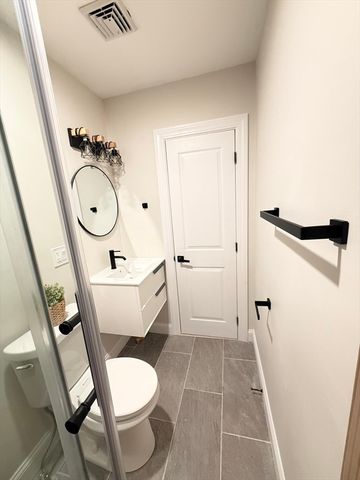 60 Montclair Ave, Quincy, MA 02171