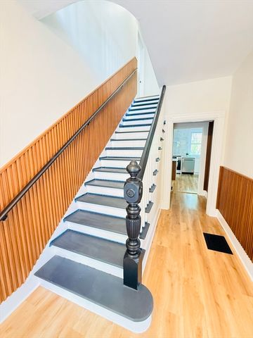 60 Montclair Ave, Quincy, MA 02171