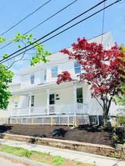 60 Montclair Ave, Quincy, MA 02171