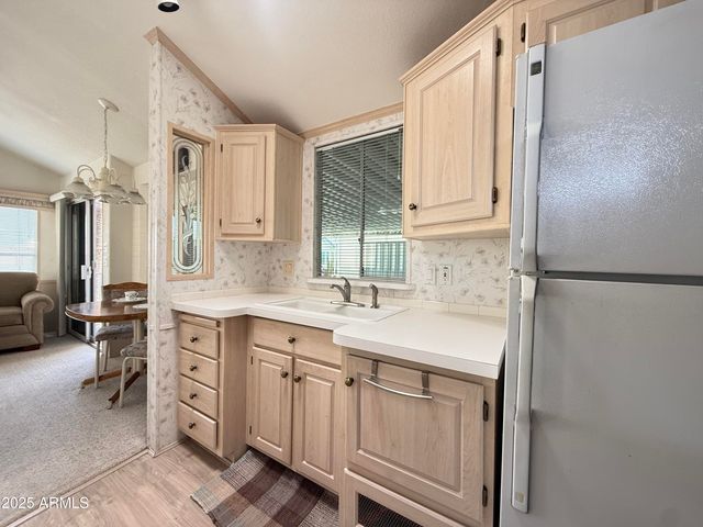 1017 PROSPECTOR Drive, Apache Junction, AZ 85119