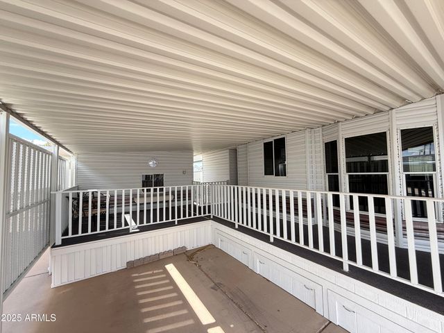 1017 PROSPECTOR Drive, Apache Junction, AZ 85119