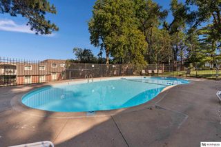 12025 Pierce Plaza # 323, Omaha, NE 68144