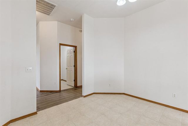 16 SW 132nd Street, Oklahoma City, OK 73170