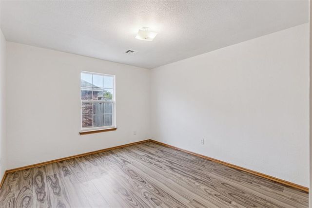 16 SW 132nd Street, Oklahoma City, OK 73170