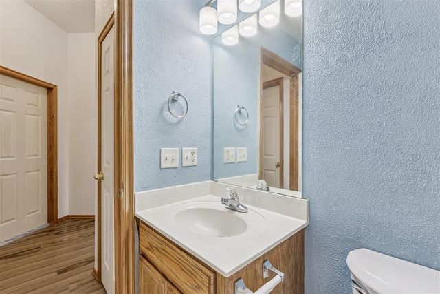 16 SW 132nd Street, Oklahoma City, OK 73170