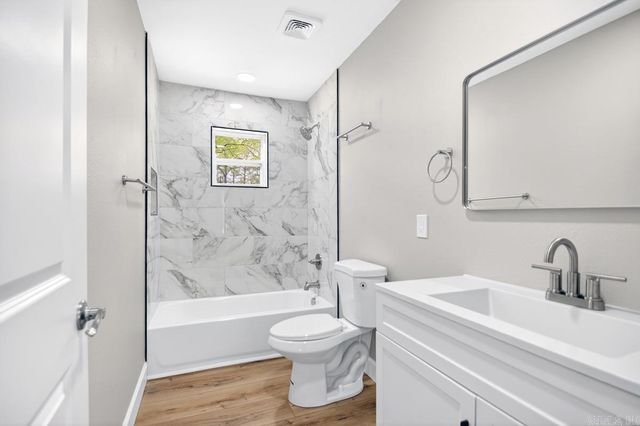 129 Shade Tree Ln, Jacksonville, AR 72076