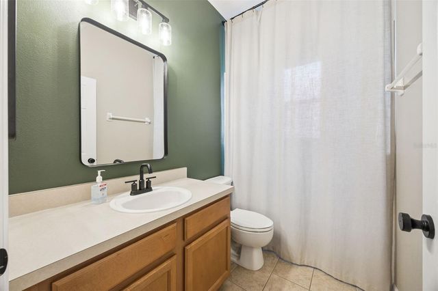 8356 BAYWOOD VISTA DRIVE, Orlando, FL 32810