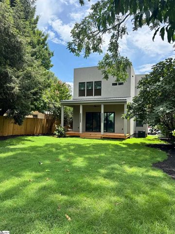 222 Buist Avenue, Greenville, SC 29609