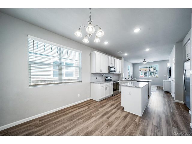 861 Great Plains Ave, Berthoud, CO 80513