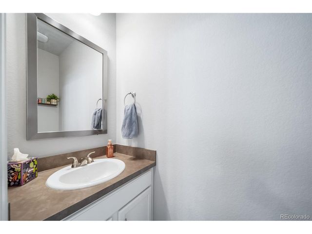 861 Great Plains Ave, Berthoud, CO 80513