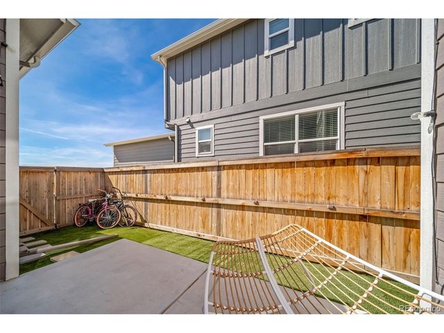 861 Great Plains Ave, Berthoud, CO 80513