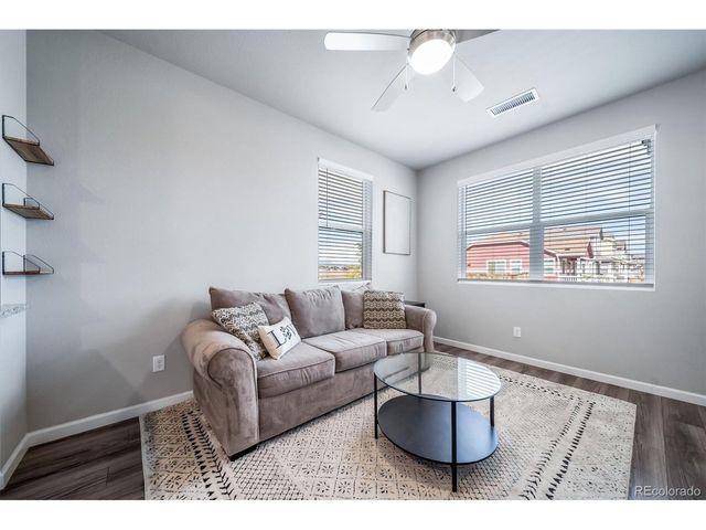 861 Great Plains Ave, Berthoud, CO 80513