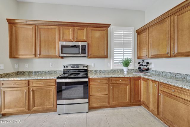 12425 W Desert Vista Trail, Peoria, AZ 85383