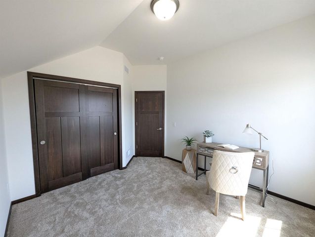 4317 Goldeneye Gateway Drive, Middleton, WI 53562