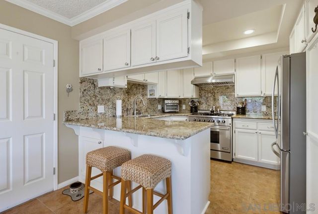13206 Saddle Ridge Rd, Lakeside, CA 92040