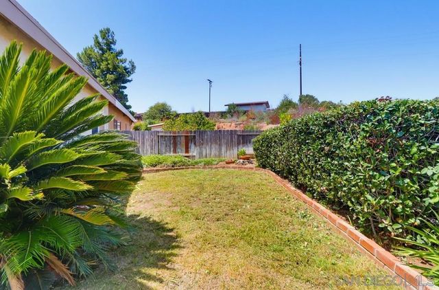 13206 Saddle Ridge Rd, Lakeside, CA 92040