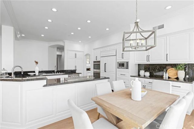 15 Canada Oaks, Coto De Caza, CA 92679