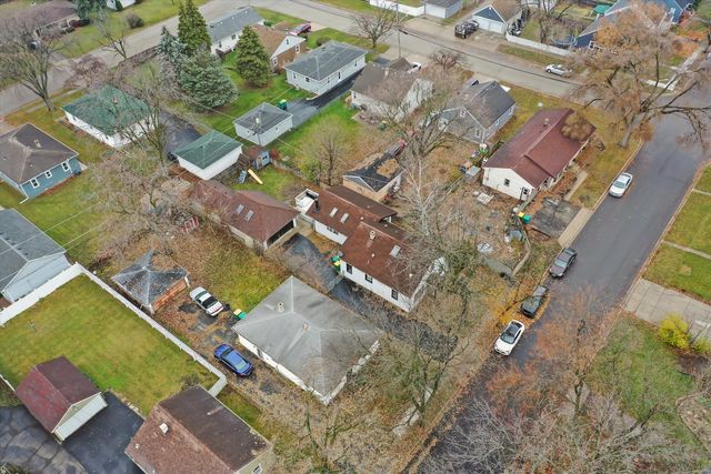 1317 Waverly Place, Joliet, IL 60435