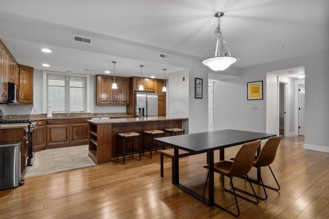 9029 Terrazza South Court, Dublin, OH 43016