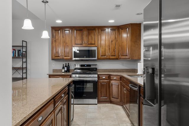 9029 Terrazza South Court, Dublin, OH 43016