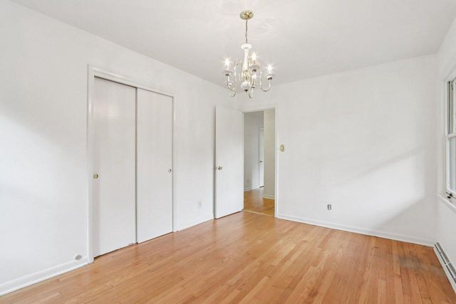 5105 W Arrowwood ROAD, Mequon, WI 53092