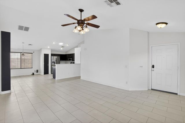 6550 S 44th Avenue, Laveen, AZ 85339