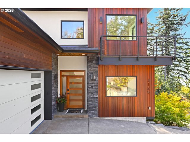3125 Nw BLUE SKY Ln, Portland, OR 97229