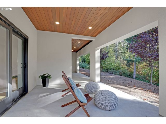 3125 Nw BLUE SKY Ln, Portland, OR 97229