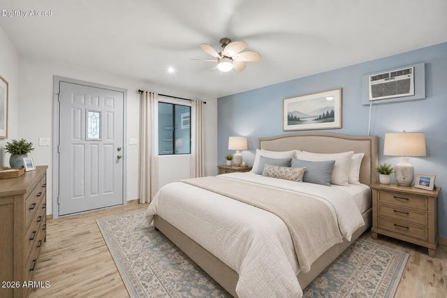 7314 S OAK Street, Tempe, AZ 85283