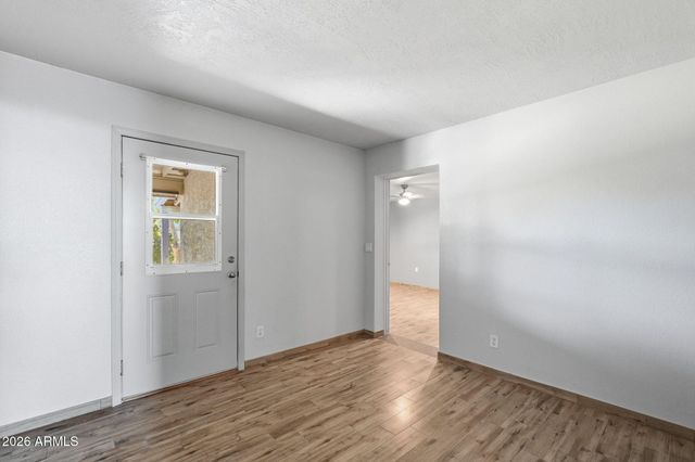 7314 S OAK Street, Tempe, AZ 85283