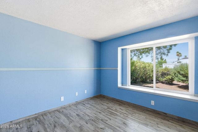7314 S OAK Street, Tempe, AZ 85283