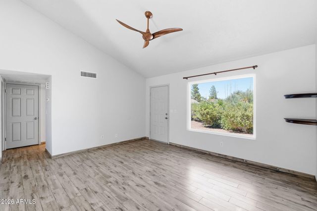 7314 S OAK Street, Tempe, AZ 85283