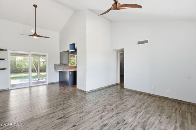 7314 S OAK Street, Tempe, AZ 85283