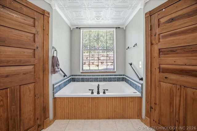 28400 W 51st Street, Sand Springs, OK 74063