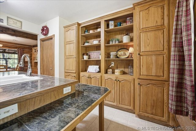 28400 W 51st Street, Sand Springs, OK 74063