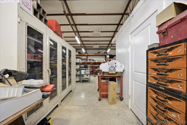 28400 W 51st Street, Sand Springs, OK 74063