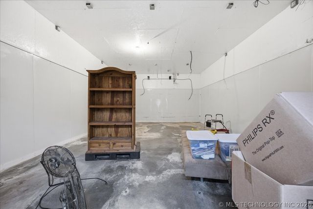 28400 W 51st Street, Sand Springs, OK 74063