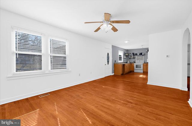 1608 WALL DR, Pasadena, MD 21122