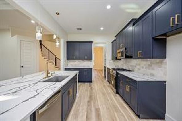 21614 Lee Road, Humble, TX 77338
