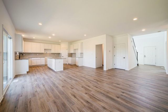 5782 Onyx Avenue, Lowell, IN 46356